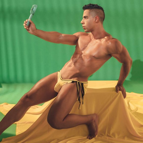 GIGO STRIP PINK SWIM BRIEF - Picture 5 of 6